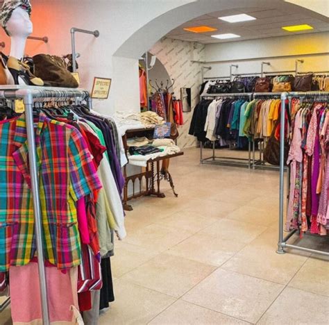 negozi vintage chanel milano